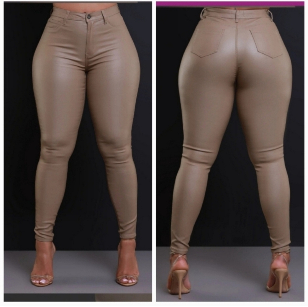 NWT Curve You Faux Leather High Rise Pants-Khaki XL
